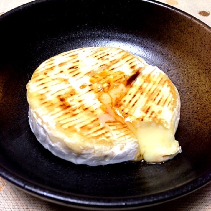 カマンベールチーズの醤油焼き レシピ 作り方 By だっく 楽天レシピ